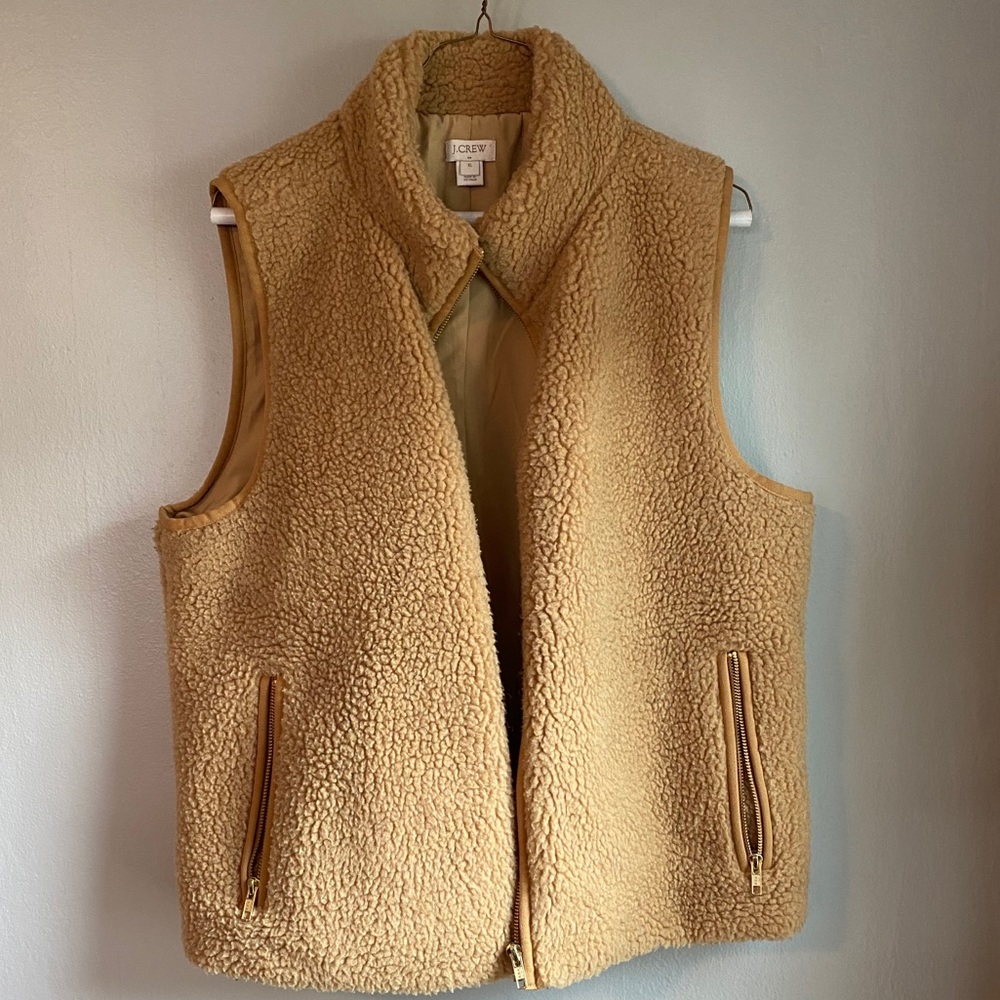i crew camel vest